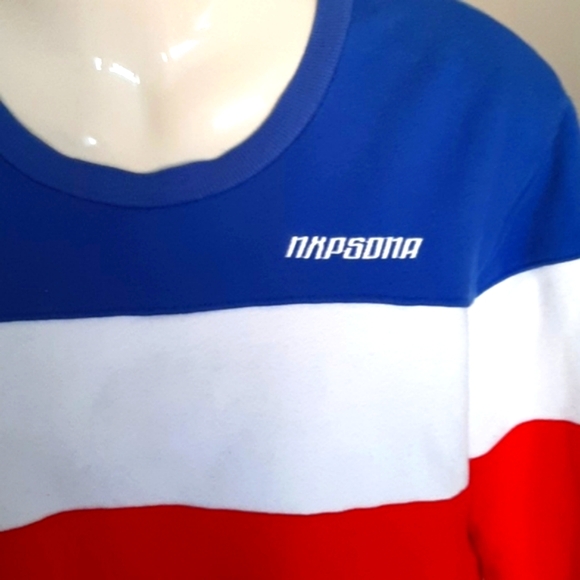 NENA AND PASADENA NXPSDNA - Cropped Sweatshirt - Women's Large - Picture 2 of 9